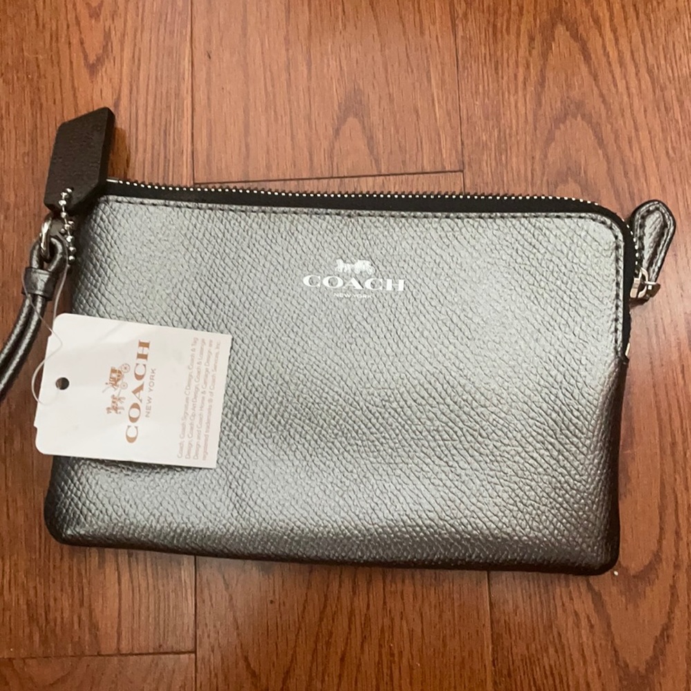 NWT coach wristlet